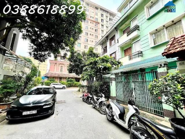 Biệt Thự Đội Nhân, Ba Đình, 102m, MT 7m, Gara Ô Tô, An Ninh Tốt, 30 Tỷ