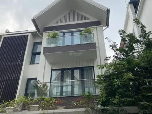 Biệt thự Intracom nội thất cao cấp, Trung Văn, Nam Từ Liêm, an sinh đỉnh, 154m2 x 4T, nhỉnh 25 tỷ