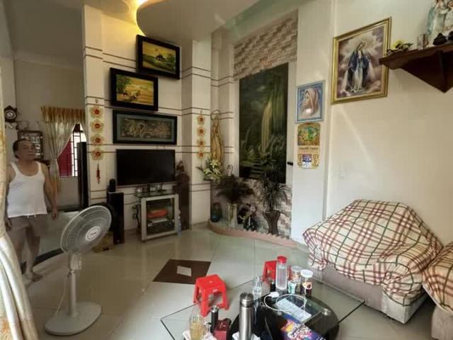 Biệt Thự Khu Vip Bình Trị Đông Đường Ô Tô Thông Giáp Quận 6 3 Tầng Chỉ 8.5 Tỏi