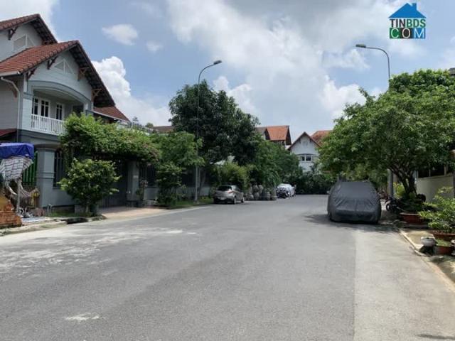 Biệt thự khu compound Nguyễn Văn Hưởng, P. Thảo Điền, quận 2