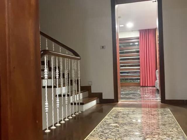 Biệt Thự Lô Góc Nhà Vườn Kđt Việt Hưng, 4 Tầng Kiến Trúc Âu, 30 Tỷ Hơn