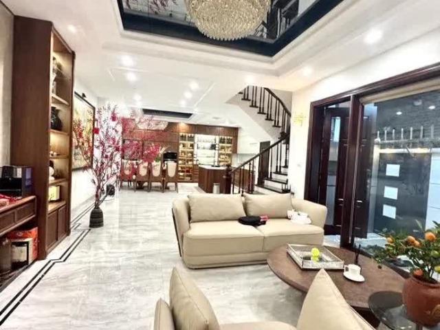 Biệt Thự Phố Đào Tấn, Ba Đình, Lô Góc 3 Thoáng, 102m, MT 6m, Nội Thất Nhập Khẩu, 21 Tỷ