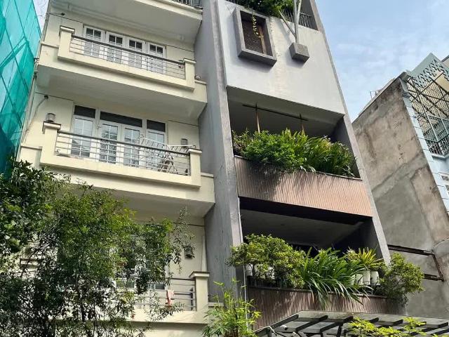 Biệt thự phân lô Ba Đình 102m MT 5.3m ô tô đỗ cửa an sinh đỉnh chỉ 24 tỷ