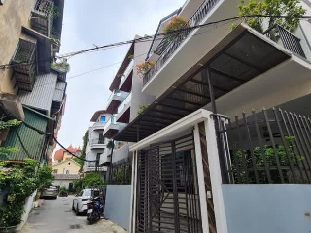 Biệt thự Phú Thượng, Tây Hồ Dt150m, 3T, GARA ô tô, 3 thoáng, giá 25,5 tỷ