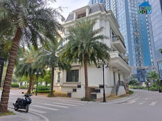 Biệt thự Sunshine 3 mặt tiền trước cửa nhà là công viên rộng gần 2ha