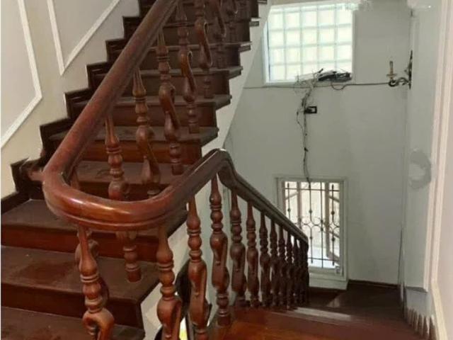 Biệt thự sân vườn Lưu Hữu Phước, DT200m2 x 4T x MT10m, ô tô chạy quanh nhà, giá chào 72 tỷ
