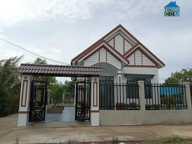 Biệt thự sân vườn thổ cư 100% tại xã mỹ lộc, huyện cần giuộc long an