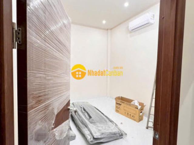 Biệt thự tân triều mới hoàn thiện dọn vào ở ngay