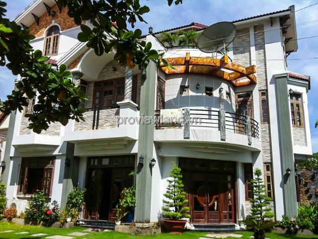 Biệt thự Thảo Điền Quận 2 cho thuê 1 trệt 2 lầu có sân vườn diện tích 400m2