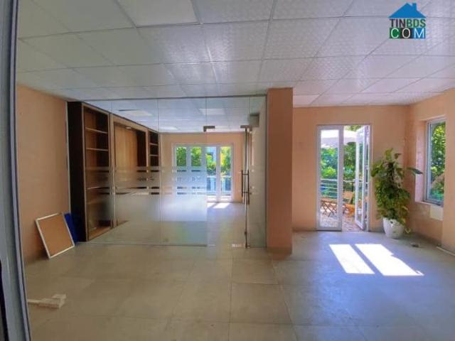 Biệt Thự Trường Chinh, Đống Đa Lô Góc Gara Ôtô Vỉa Hè KD Đẹp, Ở Sướng 80M2 Mặt Tiền 8.5m, Hơn