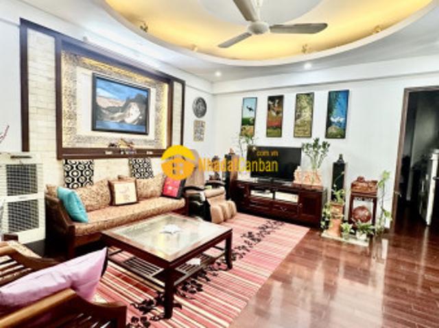 Biệt thự trên không chung cư định công, 113m2, 3 ngủ, nội thất vip, chỉ 5.8 tỷ