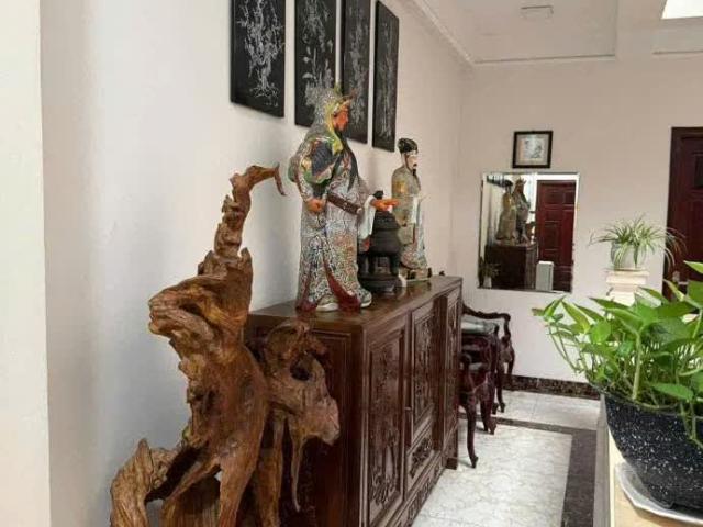 Biệt Thự Trong Phố Ngọc Lâm 190m, 5t, Mt5m, 2 Thoáng, Ô Tô Tránh, Thông Nguyễn Văn Cừ