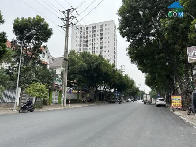Biệt Thự Vip, Lô Góc Mặt Phố Trần Thủ Độ, KĐT Pháp Vân 300m x 4T, Mt 40m. Giá hơn 90 tỷ