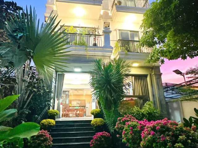 Biệt Thự 10x40 View Sông MT Thạnh Xuân 52, Q12 Giá Bán Chỉ Hơn 18 Tỷ