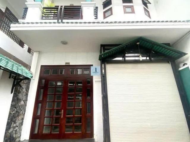 Biệt thự 3 tầng khu phố Tây hẻm oto 6m đường Trần Quang Khải Nha Trang chỉ 24Tỷ DT: 134m2 Giá