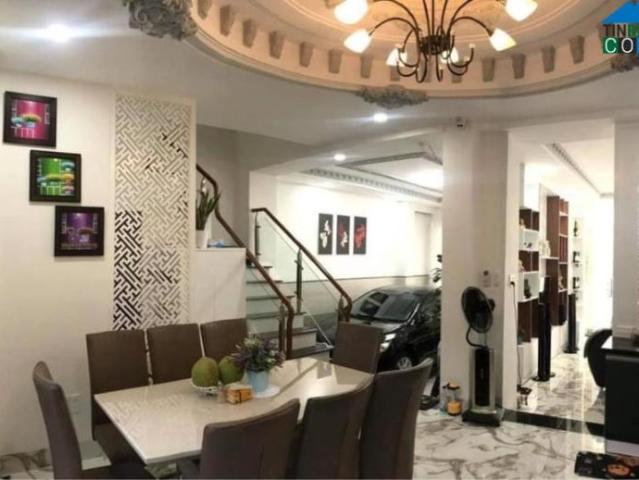Biệt Thự 3 tầng Mặt tiền gần Phú Mỹ Hưng Phú Mỹ Quận 7. Tặng full nội thất nhập khẩu Ý