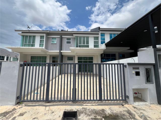 Bintang Maya 3 Gated Guarded Teres 2 Tingkat