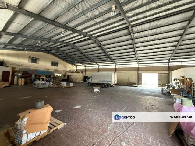 Bintawa 3 Storey Detached Warehouse For Sale