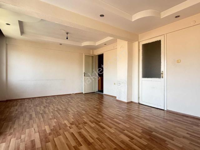 Binyapıdan Akkonakta Kiralık 2+1 Daire Fırsatı !