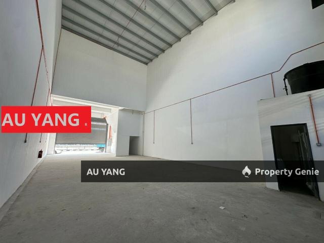 槟城 Sungai Bakap / Valdor 工业区 1.5 层连排轻工业厂房出租 1.5 Storey Link Light Industry Factory For Rent @ Sungai Bakap Valdor