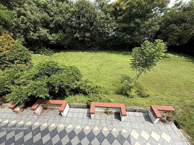 Binjai Hill D21, Detached