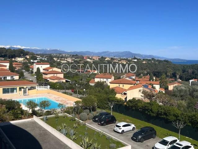 BIOT Dernier étage et magnifique vue mer 2/3 P Octantimmo