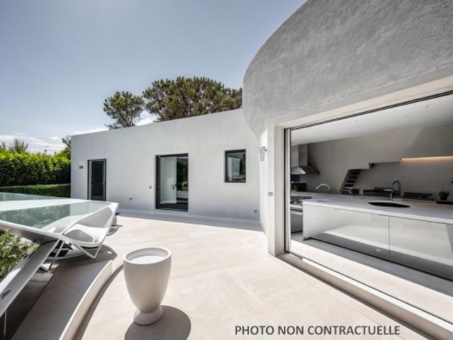 BIOT PRESTIGIEUX DOMAINE VILLA 7 PIECES 350 M2 TERRAIN 3049