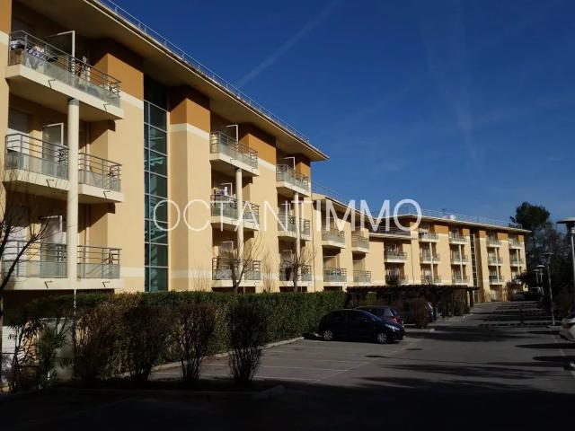 Biot Sophia Antipolis 2P avec terrasse et Parking LMNP Biot
