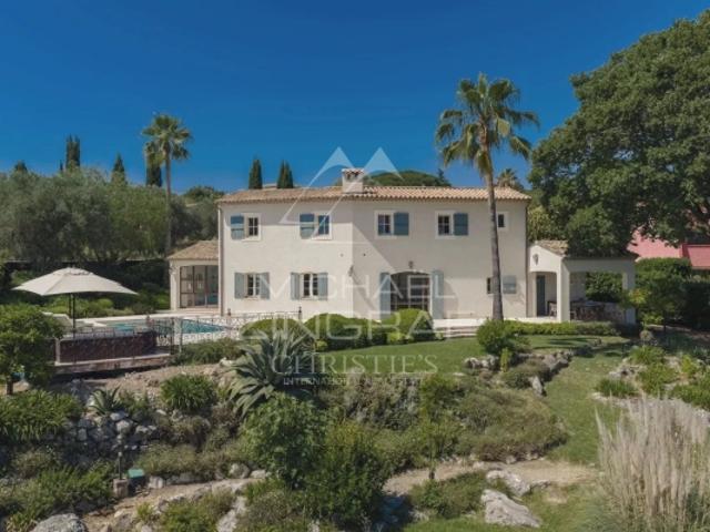 Biot – Villa provençale avec vue dégagée jusqu'à la mer