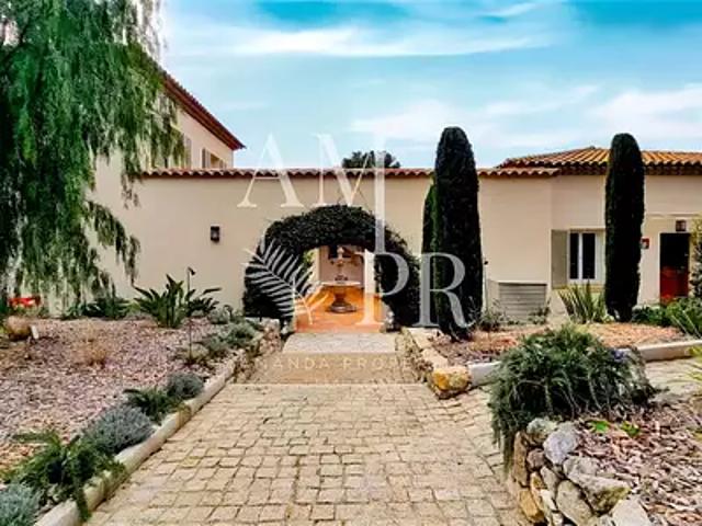 Biot 06410 Achat / Vente maison 10 pièces t10