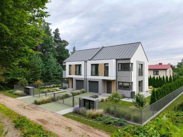 Białowieska 17 497 m², Rumia