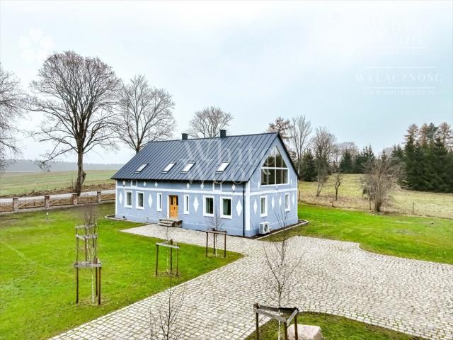Biały Bór, 300 m2