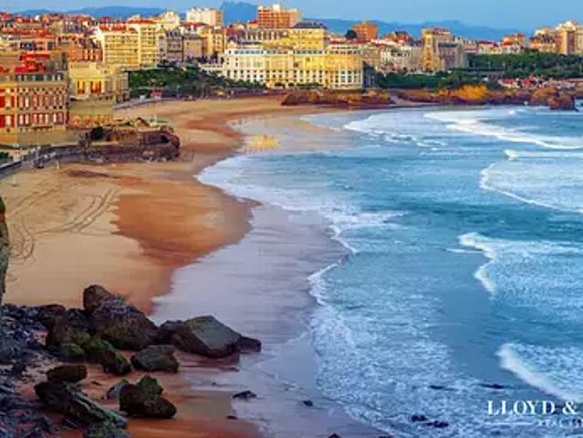 Biarritz 64200 Achat / Vente appartement 2 pièces t2 terrasse parking