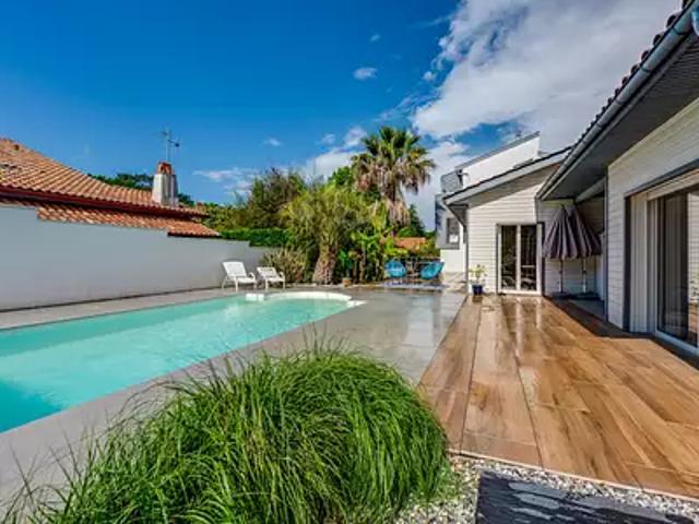 Biarritz 64200 Achat / Vente maison 6 pièces t6 terrasse parking