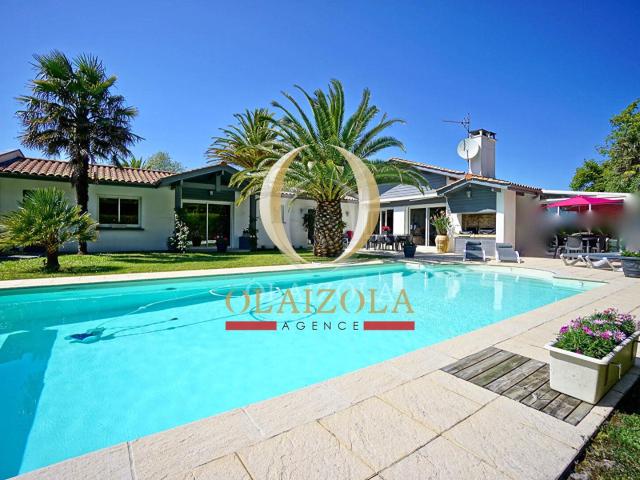 Biarritz Villa de plain pied climatisée avec piscine dans. 180m² Biarritz