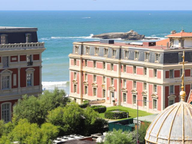 BIARRITZ CENTRE APT 55m2 DERNIER ETAGE VUE OCEAN et HO