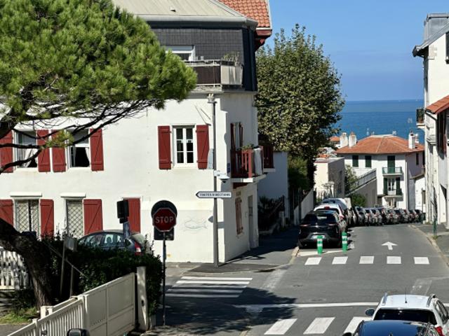 BIARRITZ CENTRE STUDIO ASCENSEUR BALCON