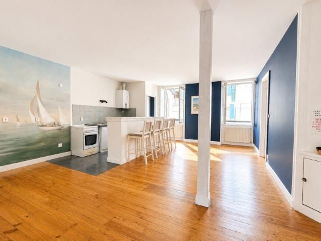 BIARRITZ CENTRE VILLE DUPLEX DE 185M2