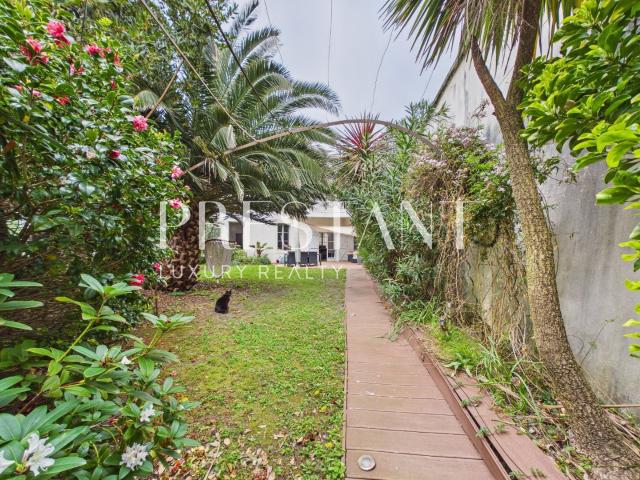 Biarritz hyper centre Jardin privatif 250 m²environ, maison. 80m² Biarritz