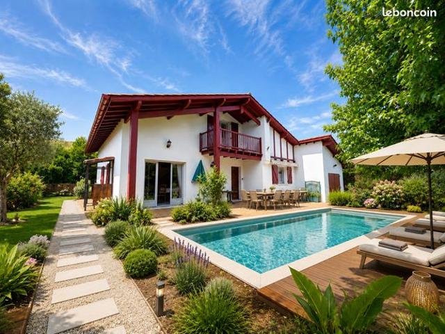 BIDART / GUETHARY – Maison familiale T6 à fort potentiel à 750 m des plages
