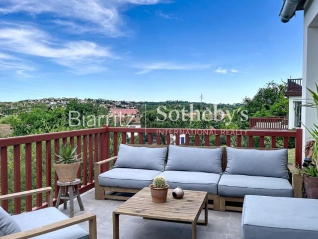 BIDART – UHABIA – ÉLÉGANT APPARTEMENT FAMILIAL À PIED DE LA PLAGE