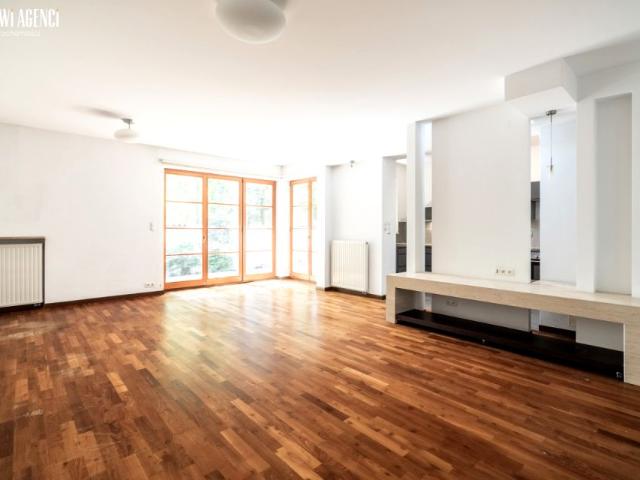 Biedronki 100,31 m², Warszawa