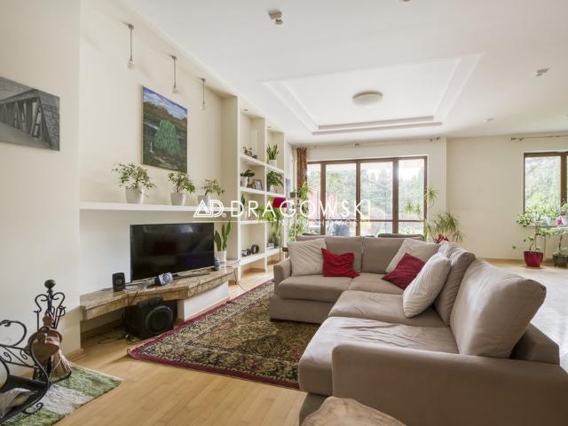 Bielawa, 350 m2