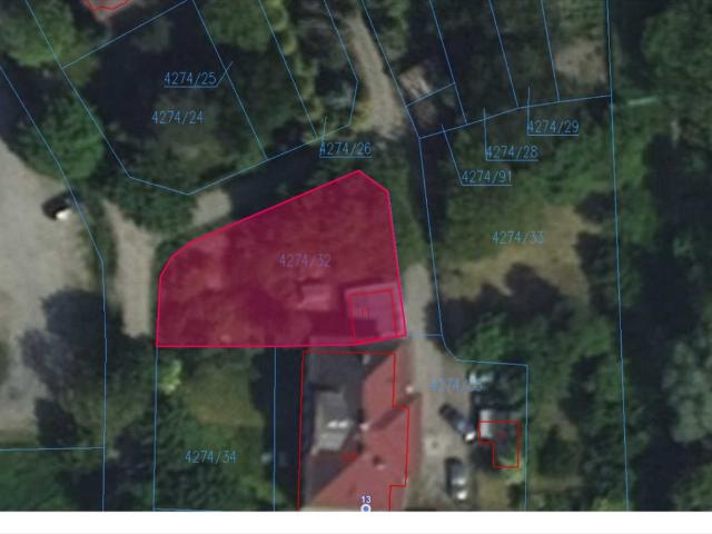 Działka z garażem i ogrodem, 450 m2, Czechowice