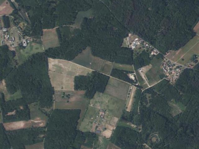 Bien agricole en vente à, 28330€