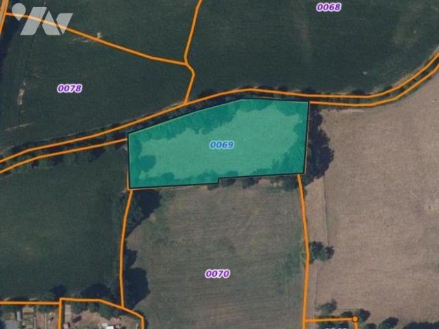 Bien agricole en vente à, 4000€