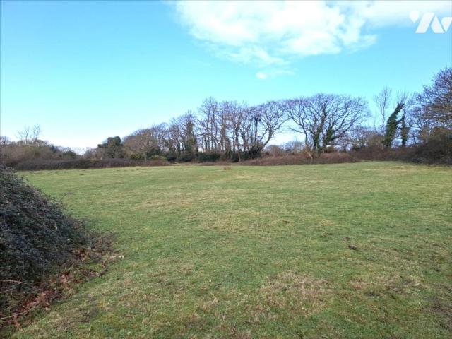 Bien agricole en vente à, 7000€