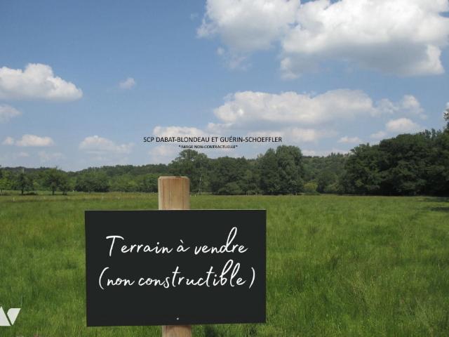 Bien agricole en vente à, 9500€