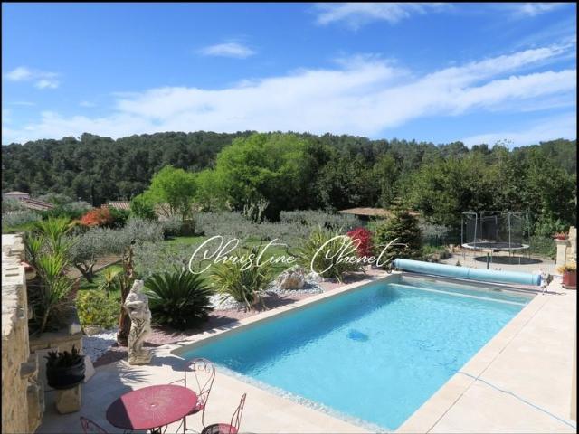 Bien d'exeption Maison de maçon de 174 m² Terrain de 229. 174m² Congénies