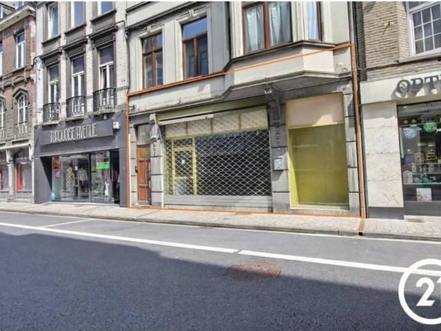 Bien immobilier en Location à Dinant